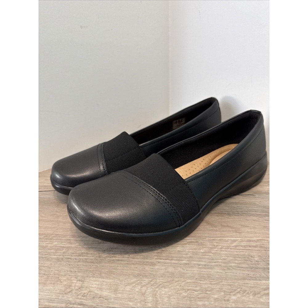 Kaetlyn Rhea Black Leather 9.5M Women's Shoes Comfortable Classic Slip-On NEW